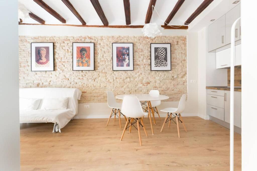 CASTA 2 - Apartamento céntrico de un dormitorio con opción de garaje Saragoça Exterior foto